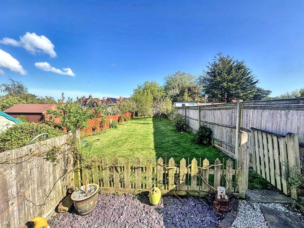 Property photo 2 of 15 4.Jpg