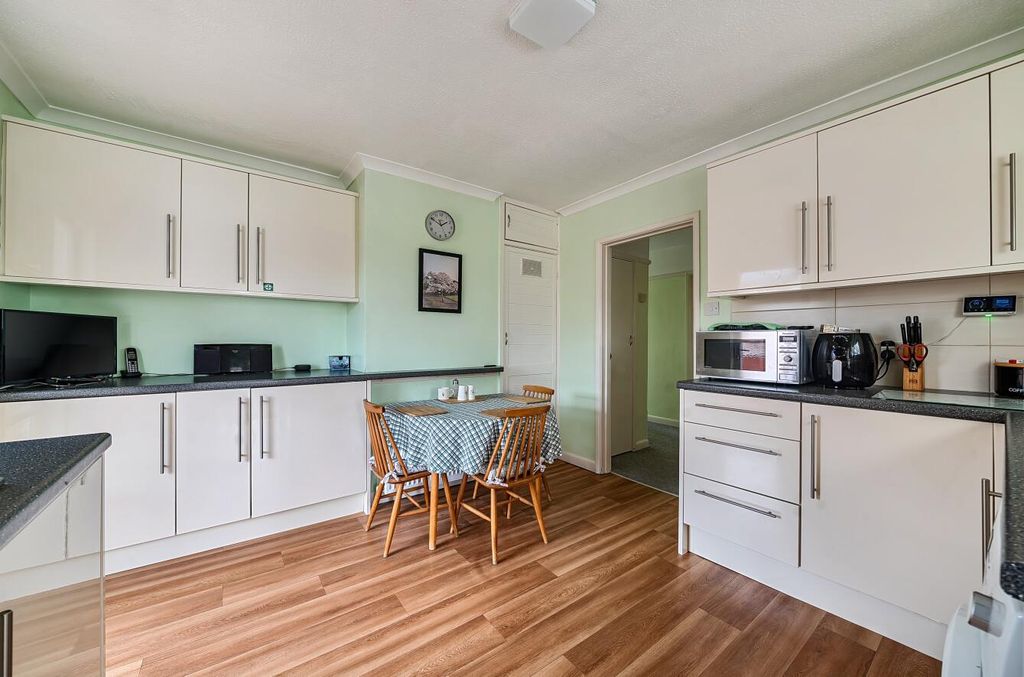 Property photo 3 of 22 1418831-2-699c722115A94.Jpg