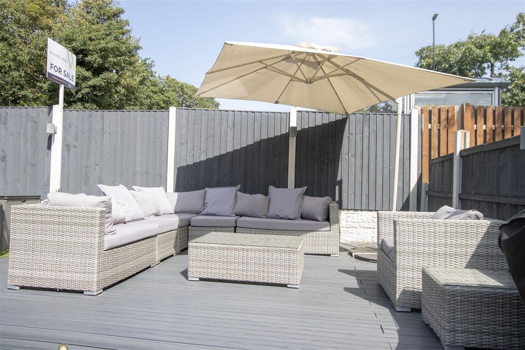 Property photo 2 of 39 Garden