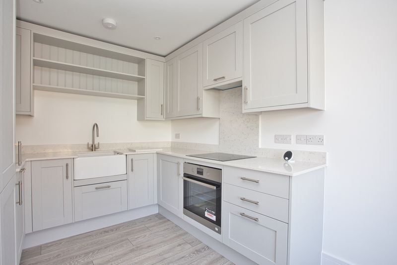 Property photo 2 of 13 Picture 2