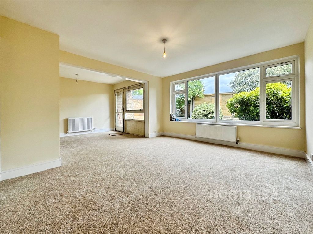 Property photo 3 of 15 Picture No. 13