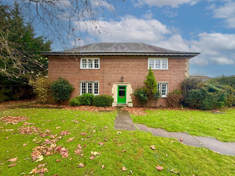 Property photo 1 of 9 Front