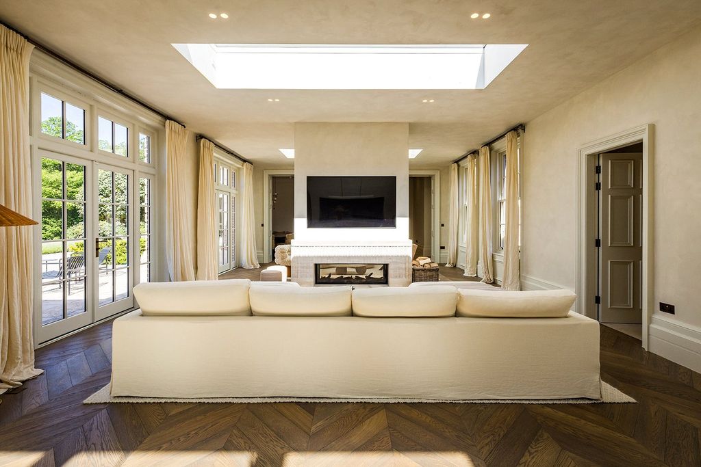 Additional image 28 of 8 bed detached house for saleHambledon Road, Hambledon, Godalming, Surrey GU8