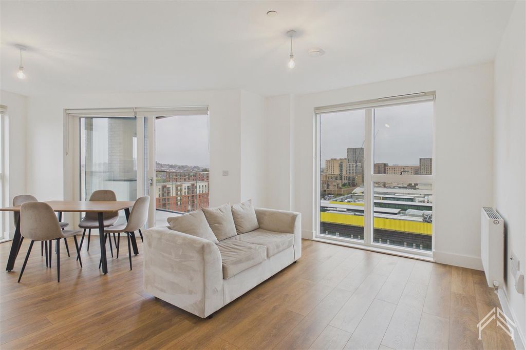 Property photo 1 of 9 2.Jpg