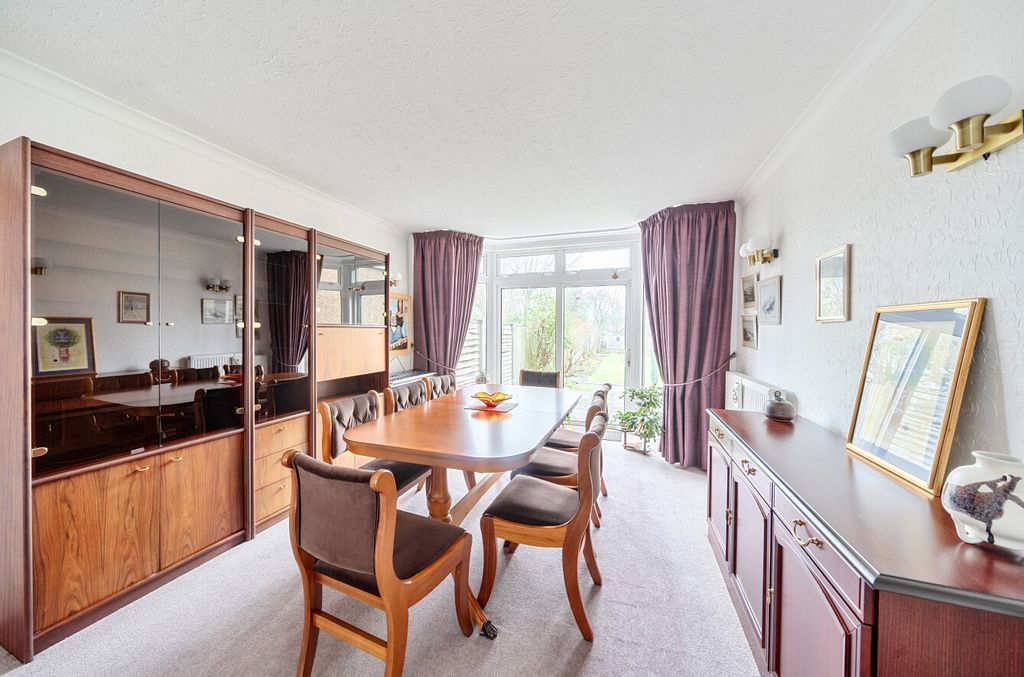 Property photo 3 of 21 1408095-4-6984c12...