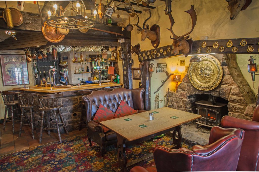 Property photo 2 of 26