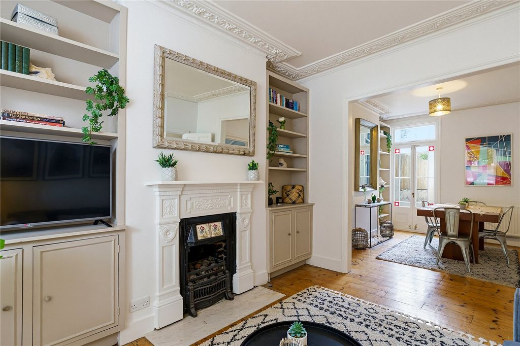 Property photo 3 of 13 Picture No. 04