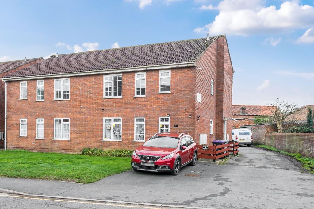 Property photo 2 of 17 Property From Road.Jpg