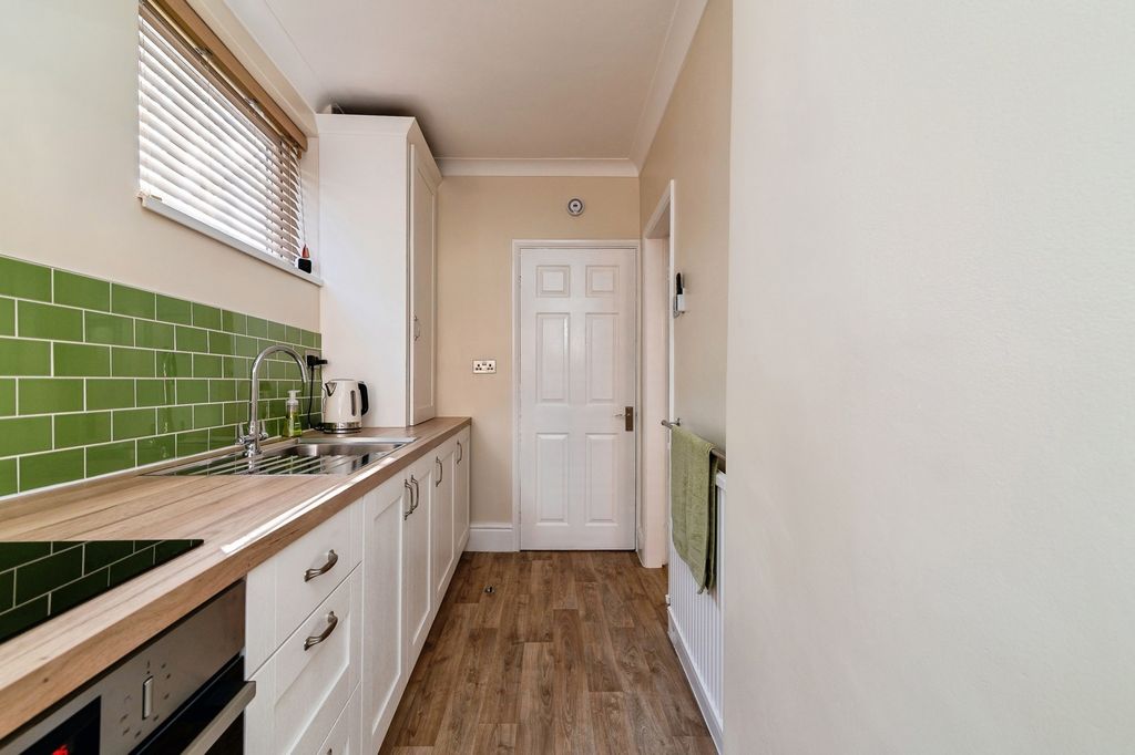 Property photo 3 of 15 Pbox-Img.Jpg