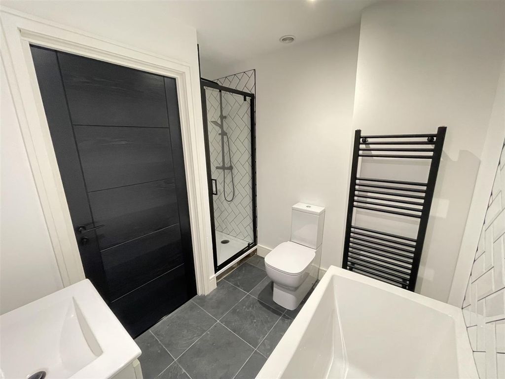 Additional image 7 of 2 bed flat for saleHackness Road, Scalby View Apartments YO12