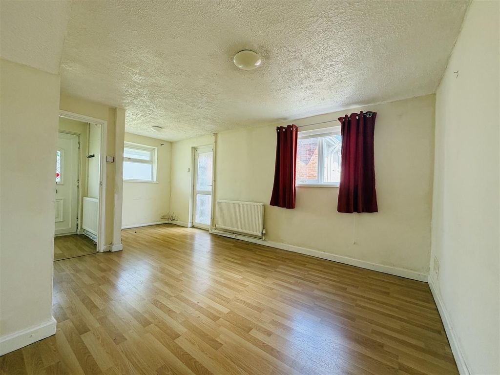 Property photo 3 of 15 Img_E2469.Jpg