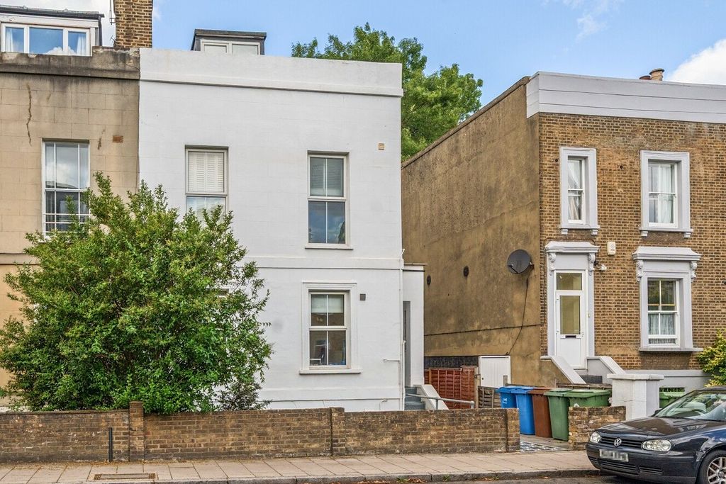 Property photo 2 of 20 Picture No. 01