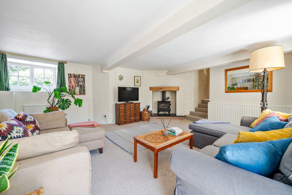 Property photo 3 of 16