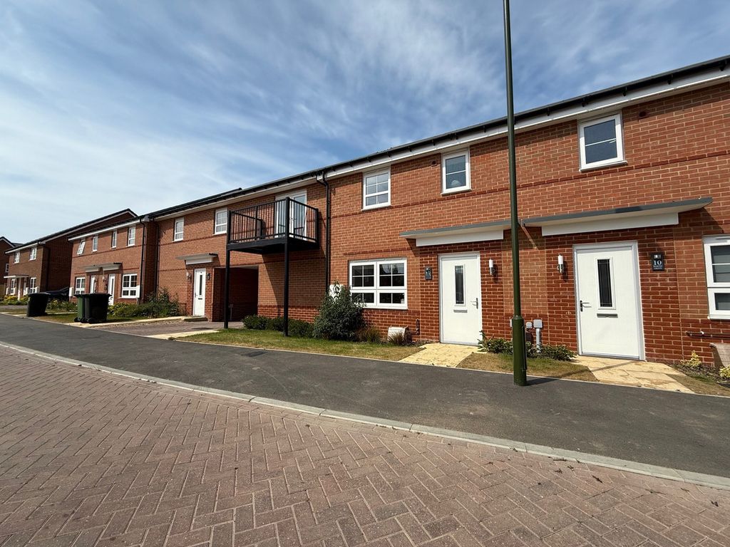 Property photo 2 of 16