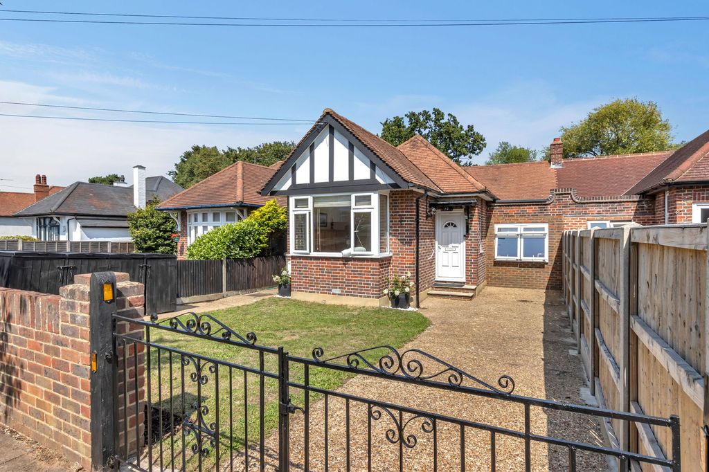 Property photo 2 of 14