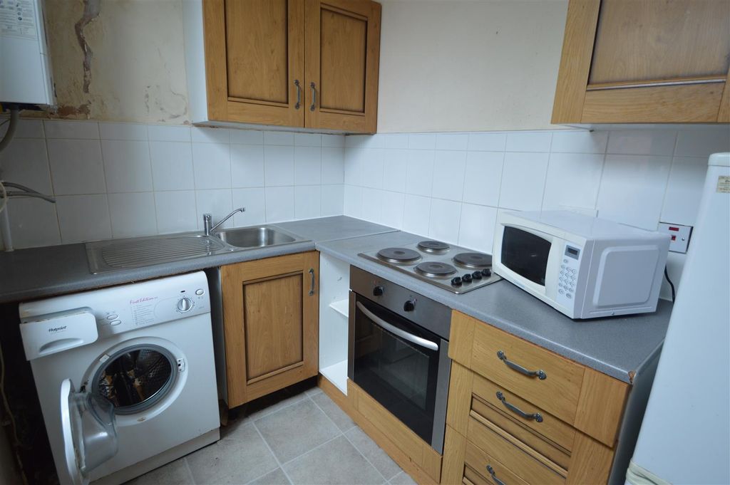 Property photo 3 of 4