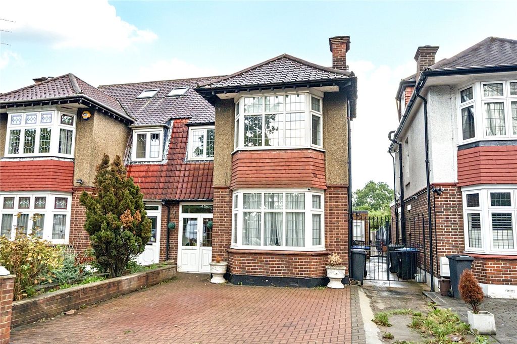 Property photo 1 of 19 Picture No. 13