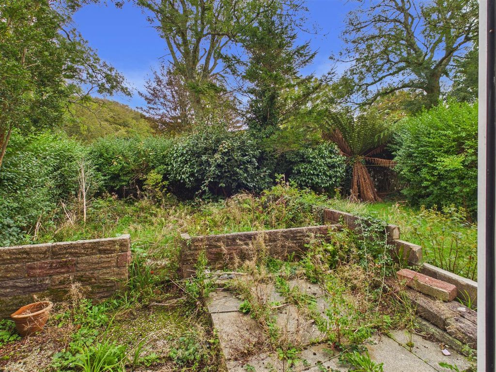 Property photo 2 of 16 Garden