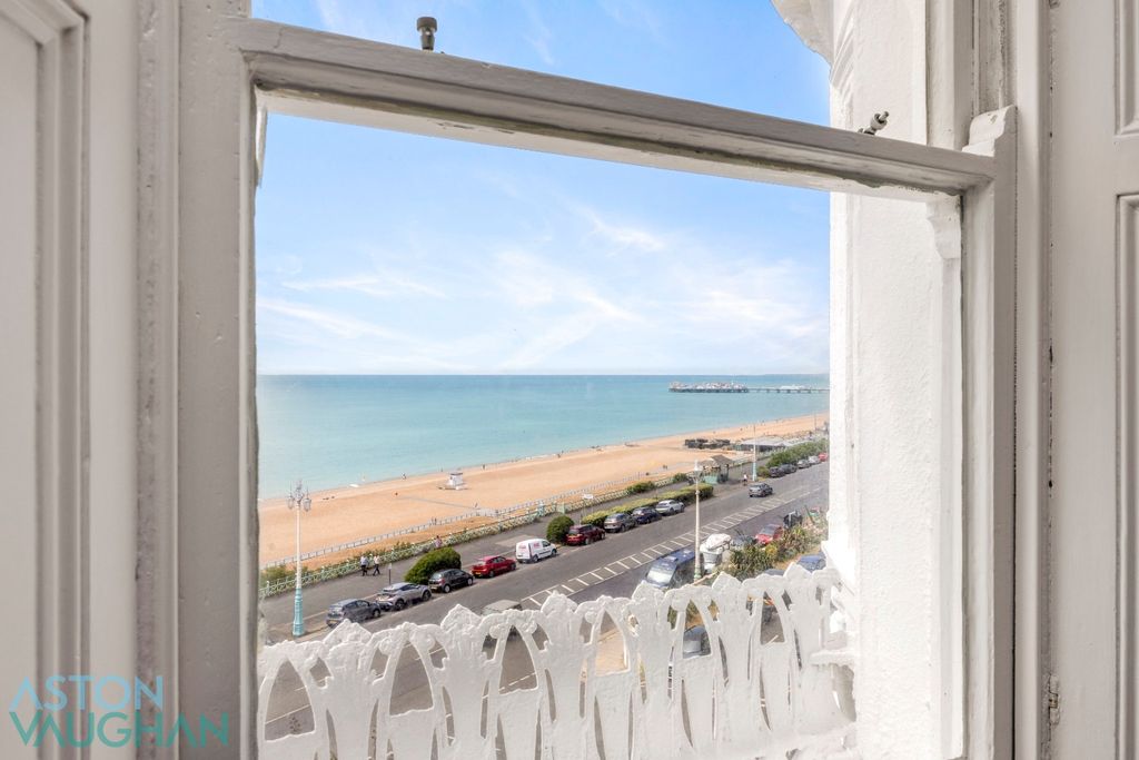 Property photo 2 of 18 5347284