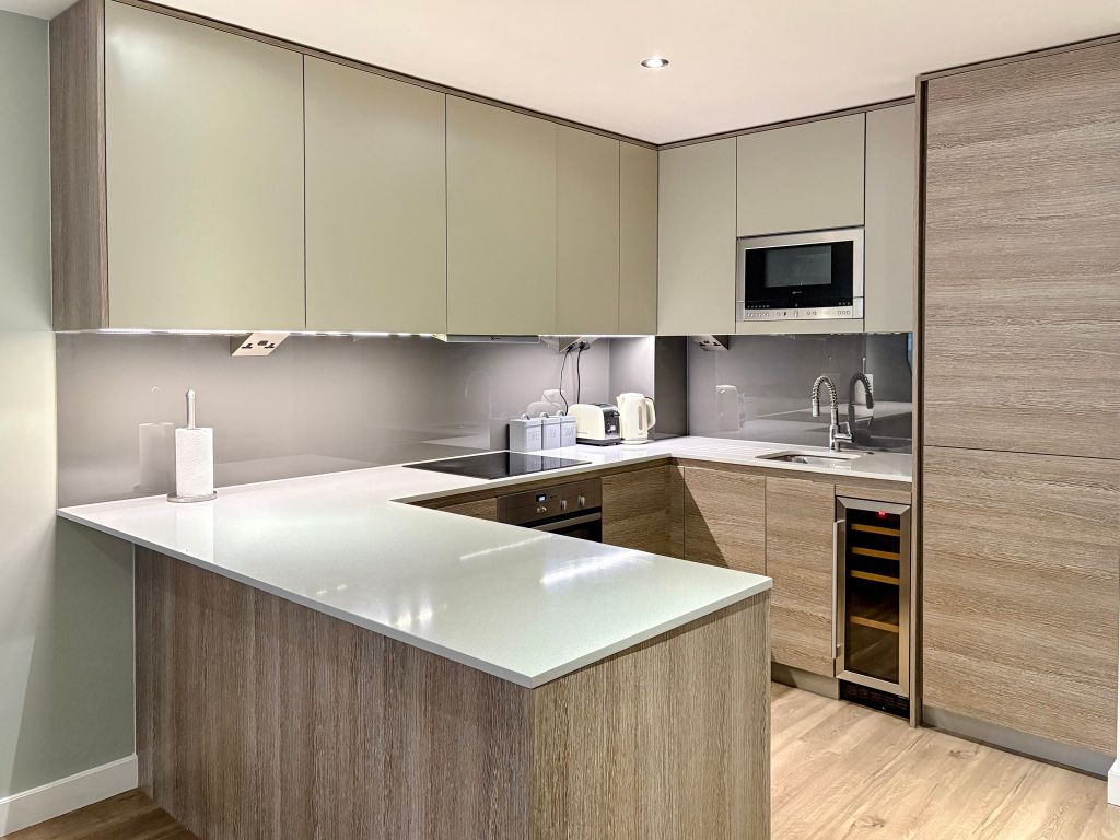 Property photo 2 of 16 Kitchen