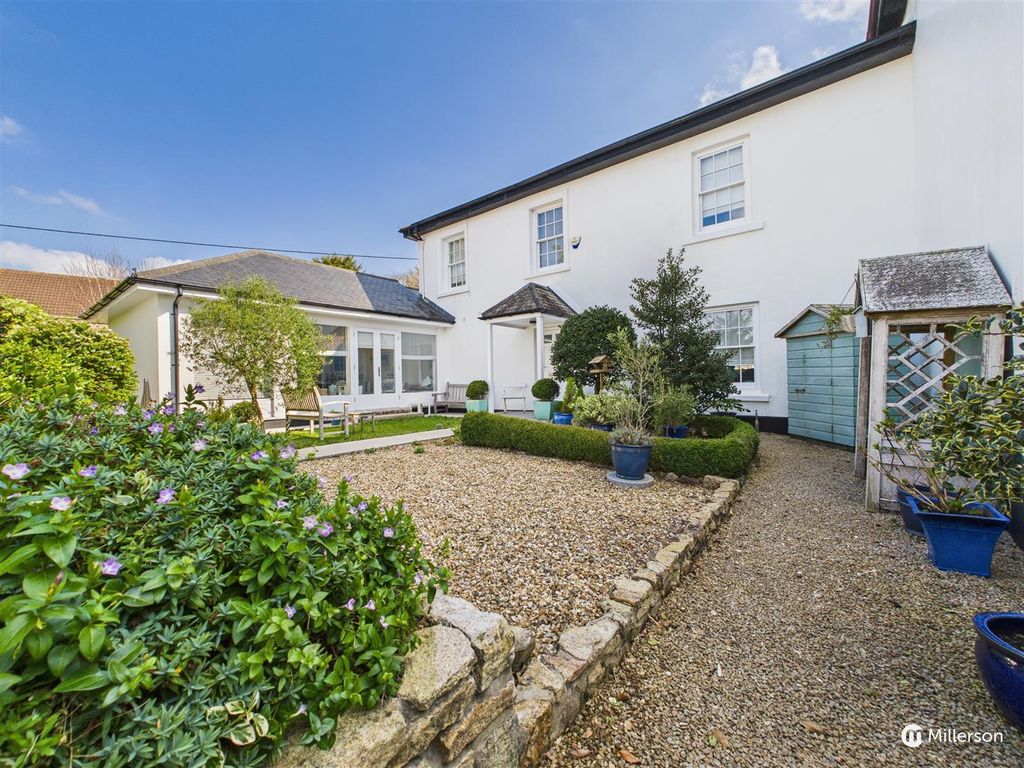 Property photo 2 of 38 Cam05092G0-Pr0016-Still002.Jpg