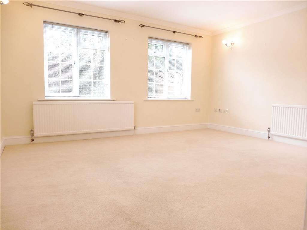 Property photo 2 of 15 Image