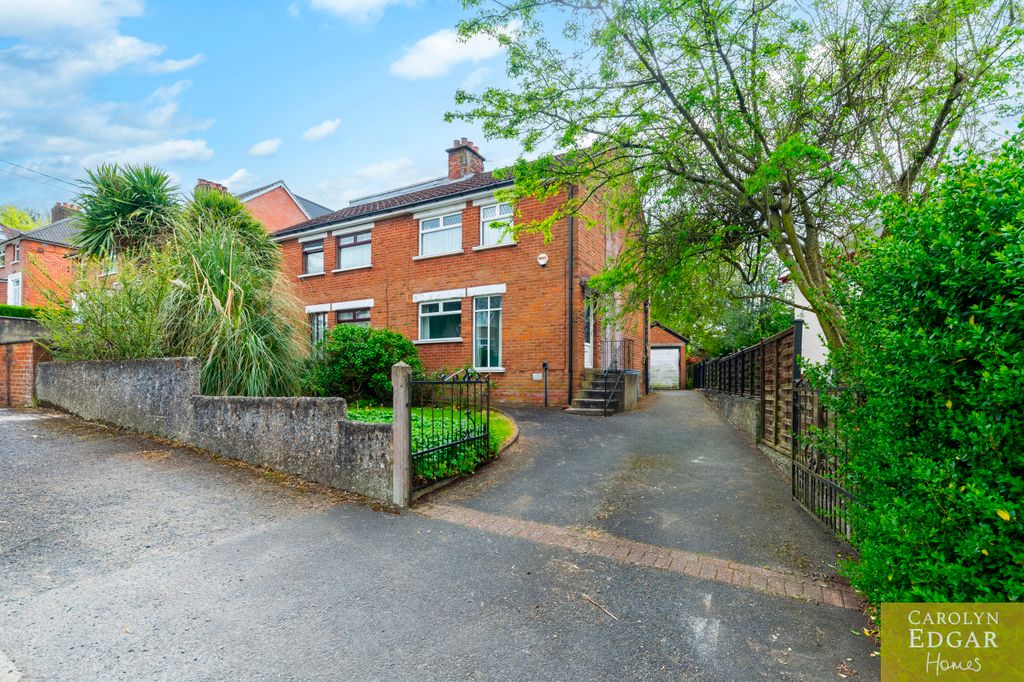 Property photo 1 of 33 009