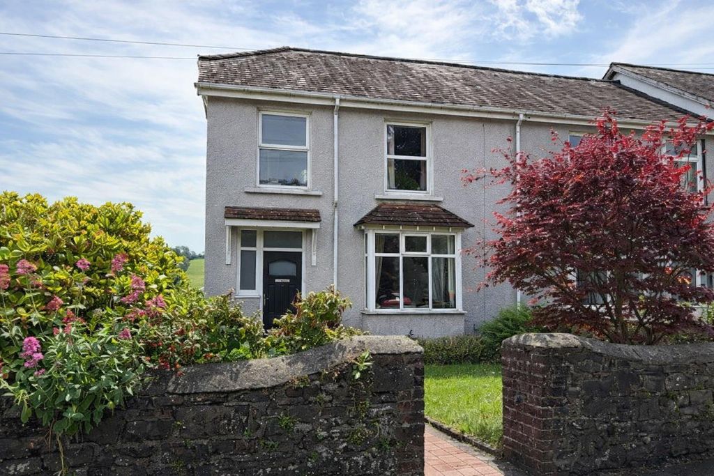 Property photo 1 of 18 16Abbey102.Png