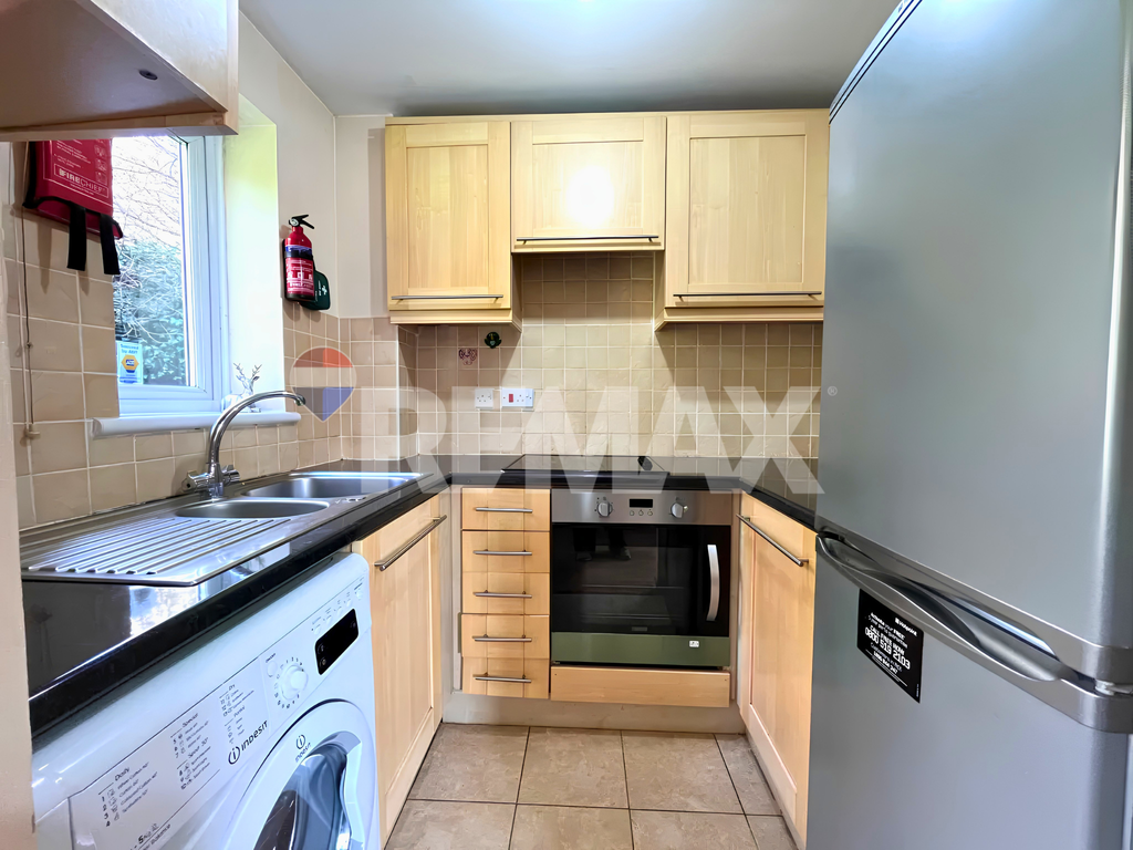 Property photo 2 of 6