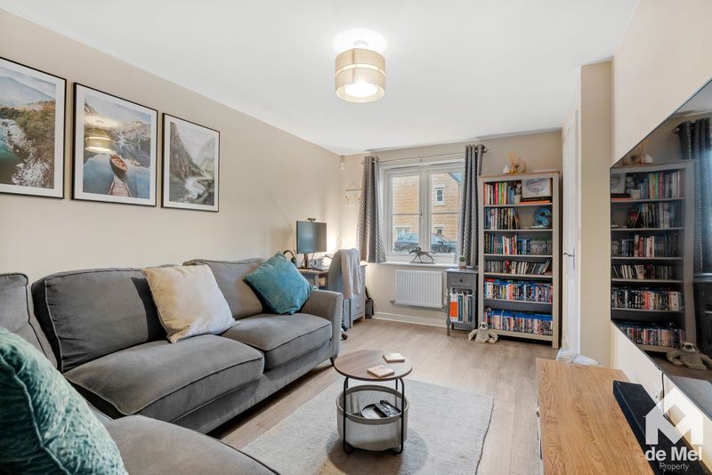 Property photo 2 of 11 Photo 8