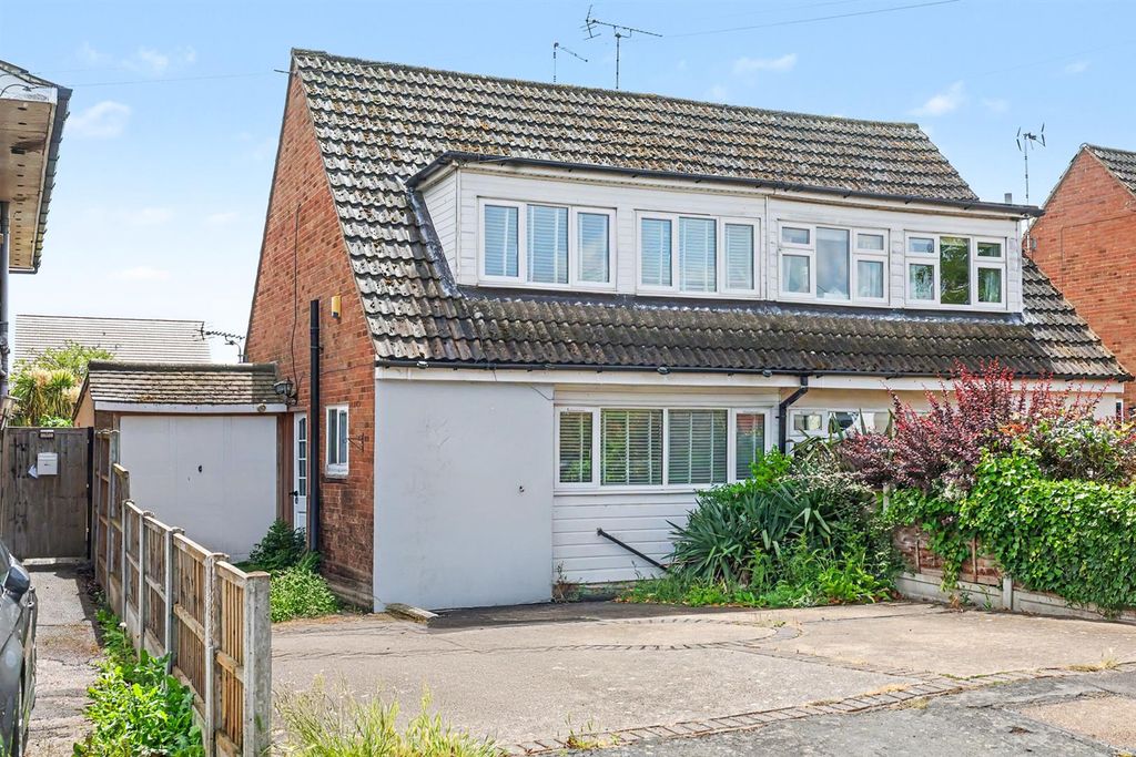 Property photo 1 of 15