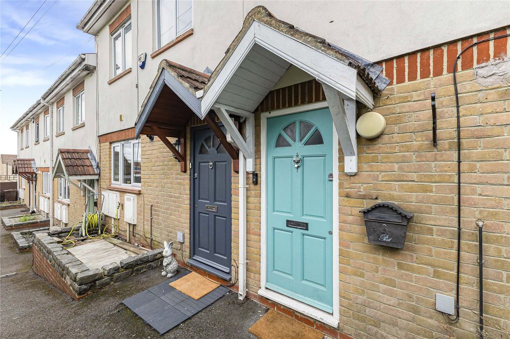 Property photo 1 of 28 Picture No. 26