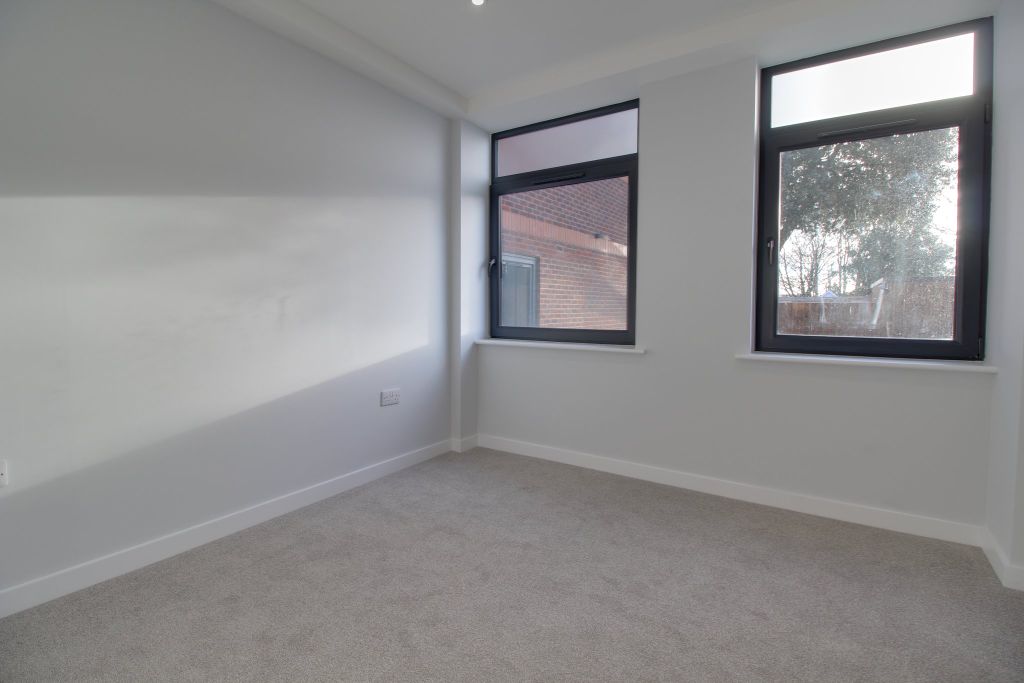 Property photo 3 of 7 3