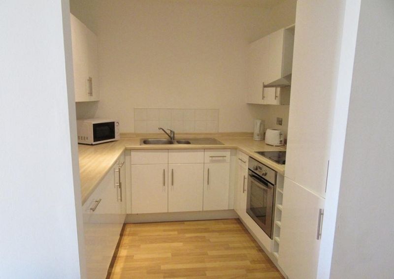 Property photo 2 of 7 Kitchen