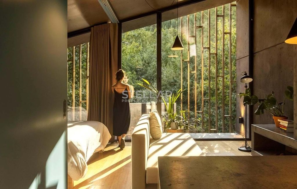 Property photo 2 of 30