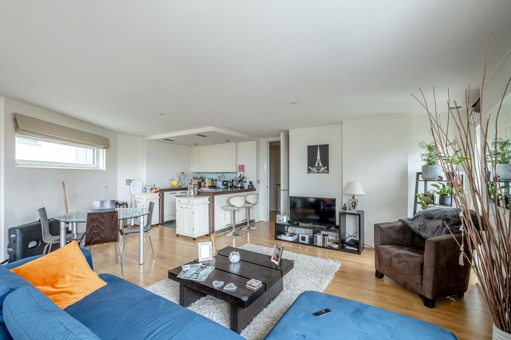 Property photo 1 of 13 09