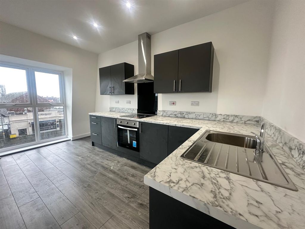 Property photo 1 of 10 Img_2216 (1).Jpg