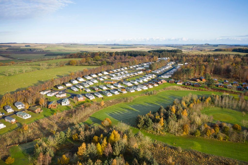 Property photo 3 of 32