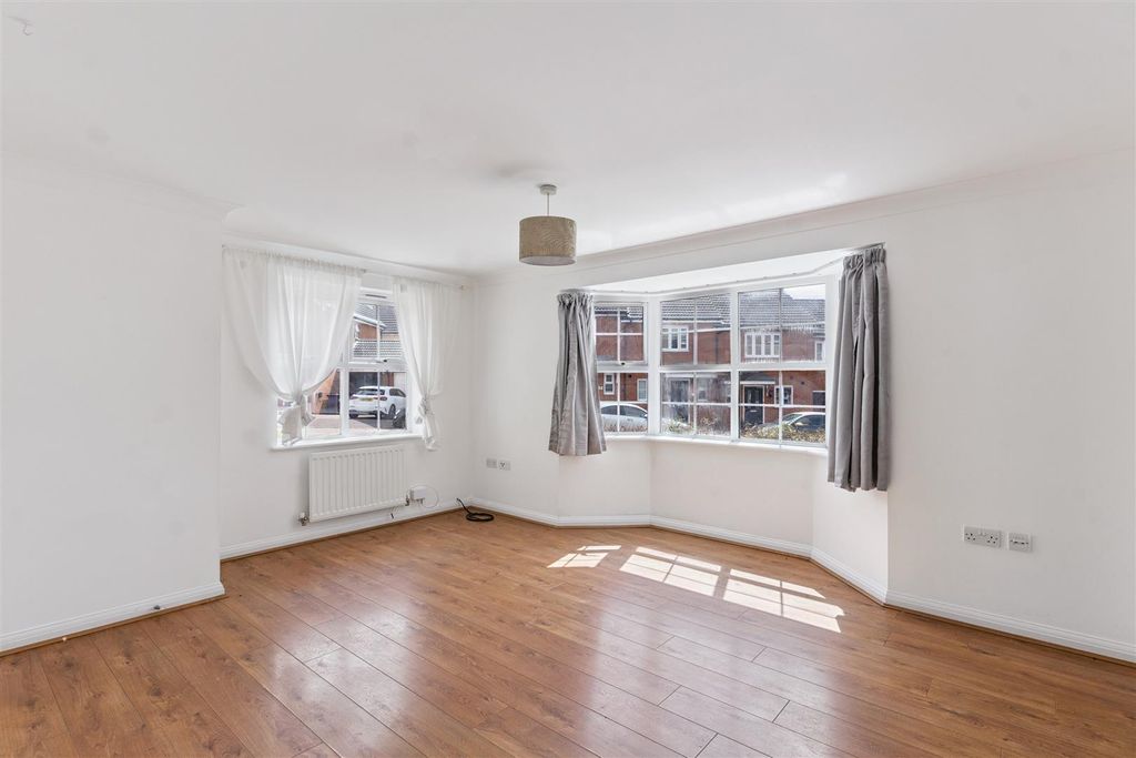 Property photo 1 of 16 Dsc07512-027B011d01c90E4Fa6E7094Add44F172.Jpg