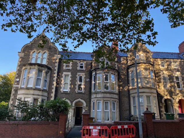 Property photo 3 of 5 Front