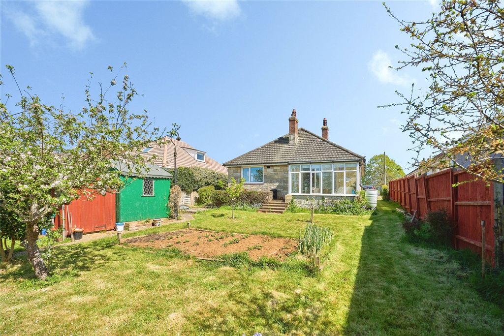 Property photo 2 of 21 Picture No. 45