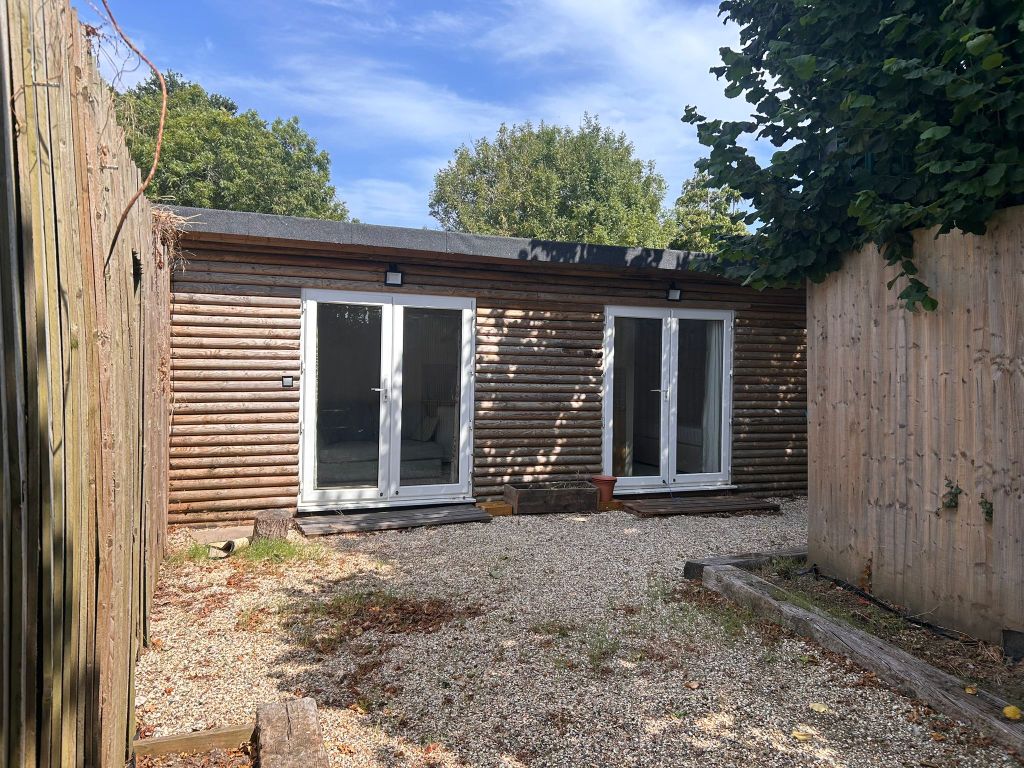 Property photo 2 of 12 Img_0913