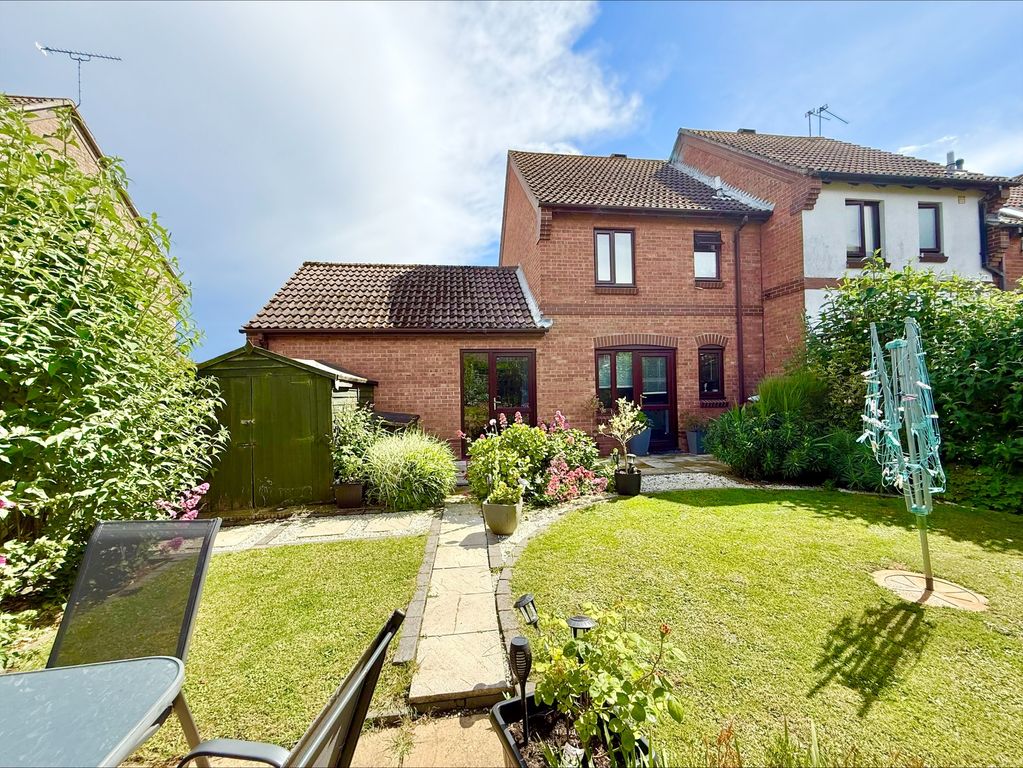 Property photo 2 of 16