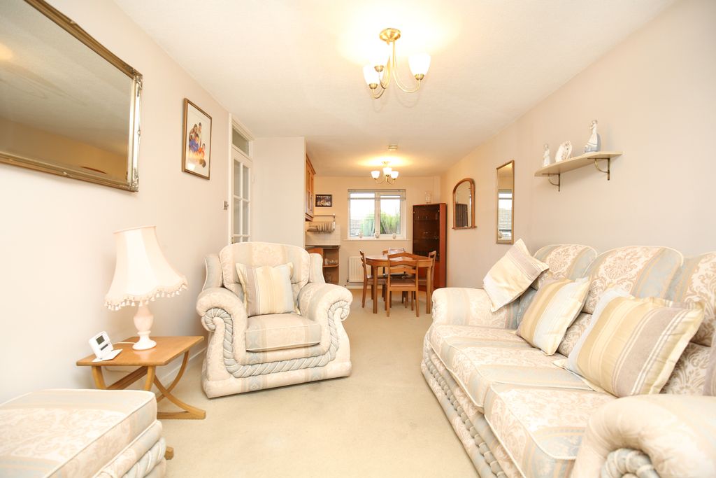 Property photo 3 of 12 Mw-2650