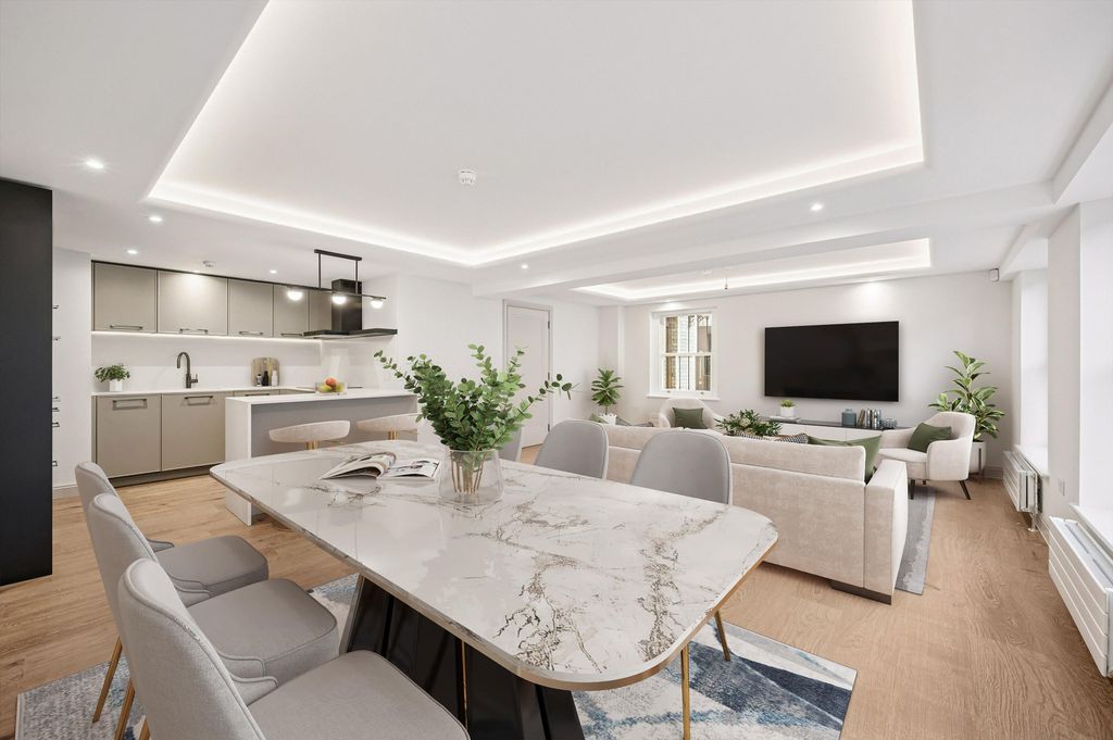 Property photo 2 of 14 Image