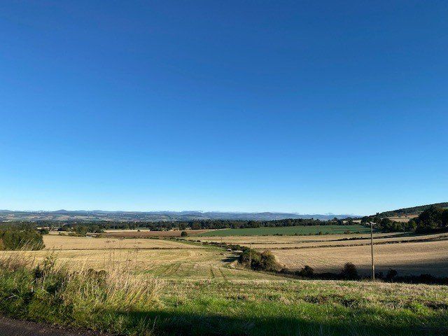 Property photo 2 of 18 Picture No. 12