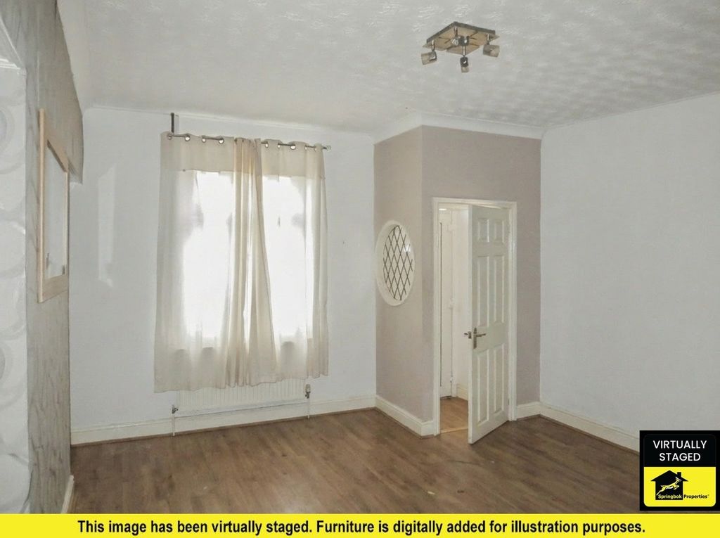 Property photo 3 of 16 Image 2