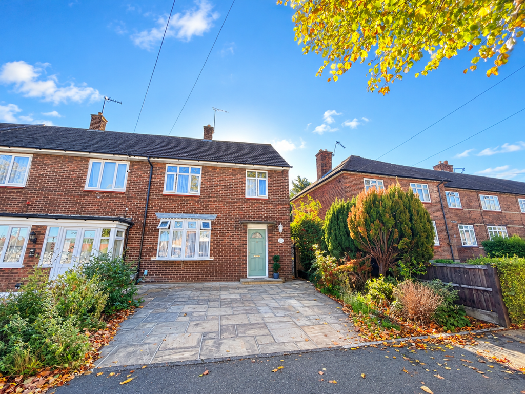 Property photo 1 of 11