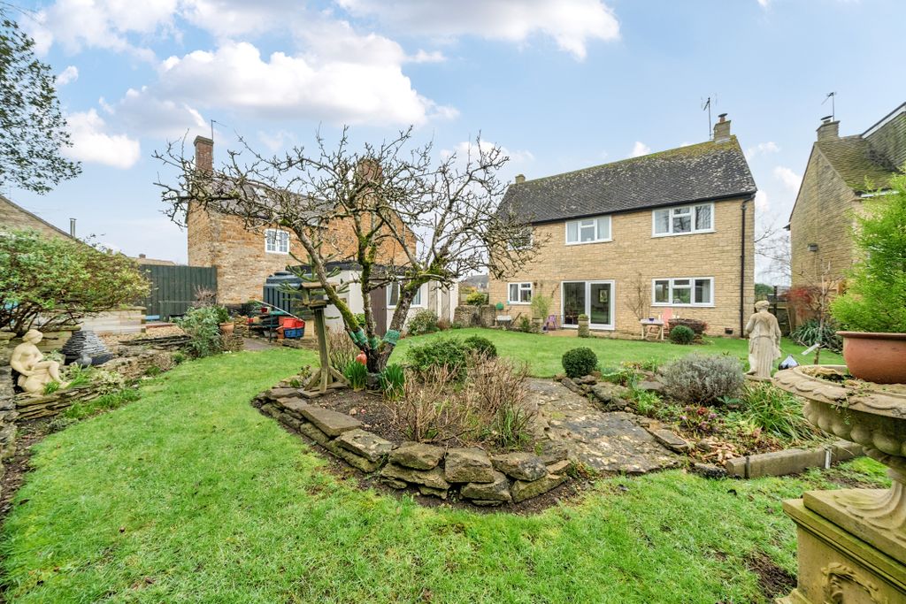 Property photo 1 of 14