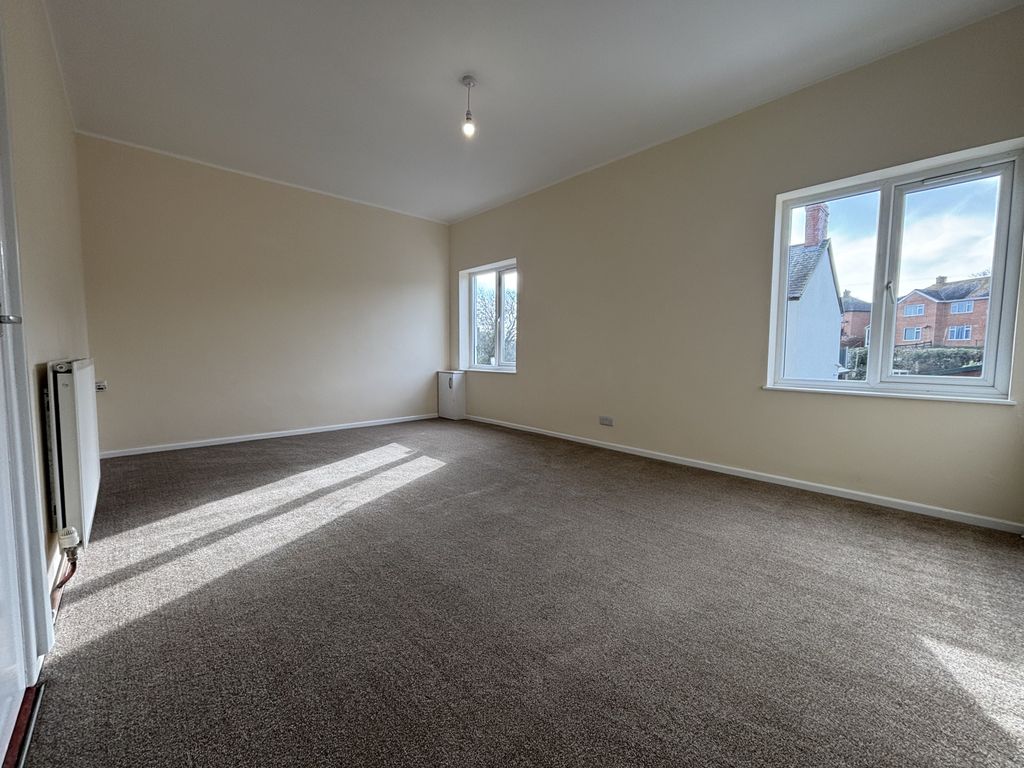 Property photo 1 of 5 2 Bedroom Flat For Rent